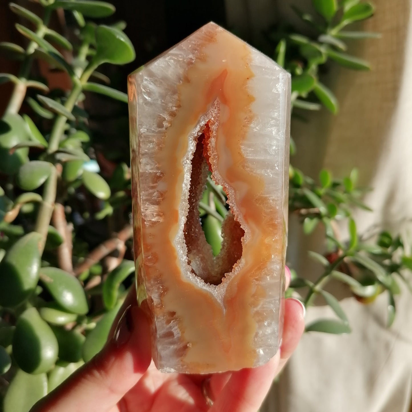 Orange and white agate tower with portal druzy