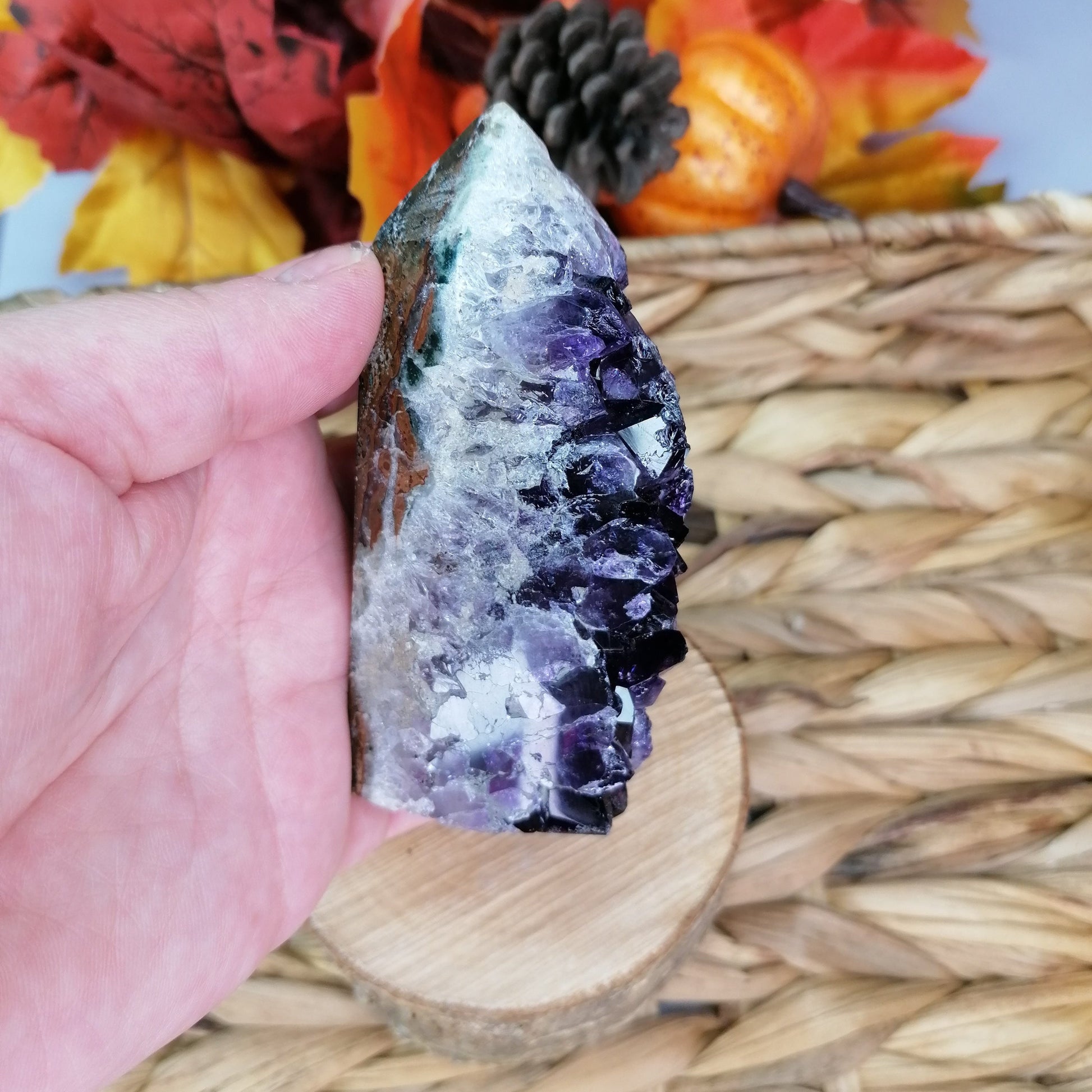 purple amethyst druzy tower with polised quartz side