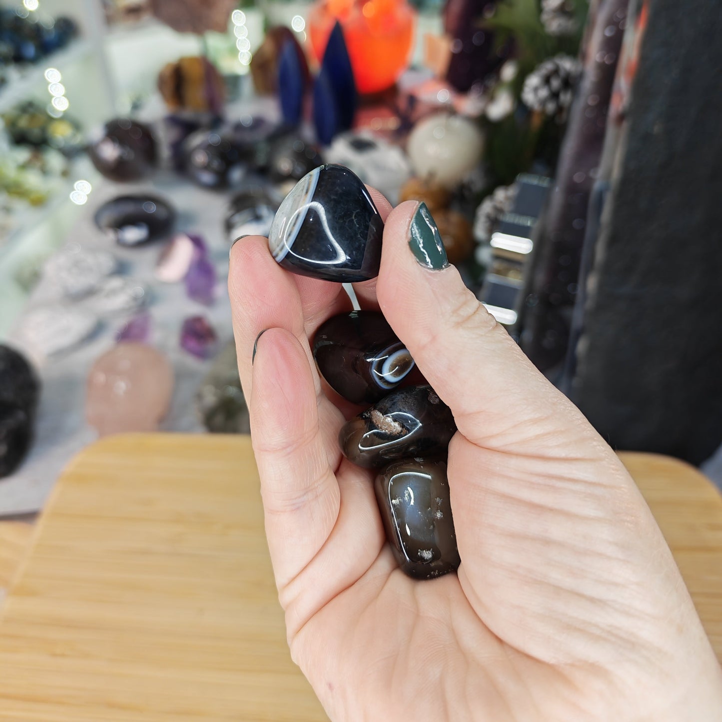 Black Onyx Tumblestones