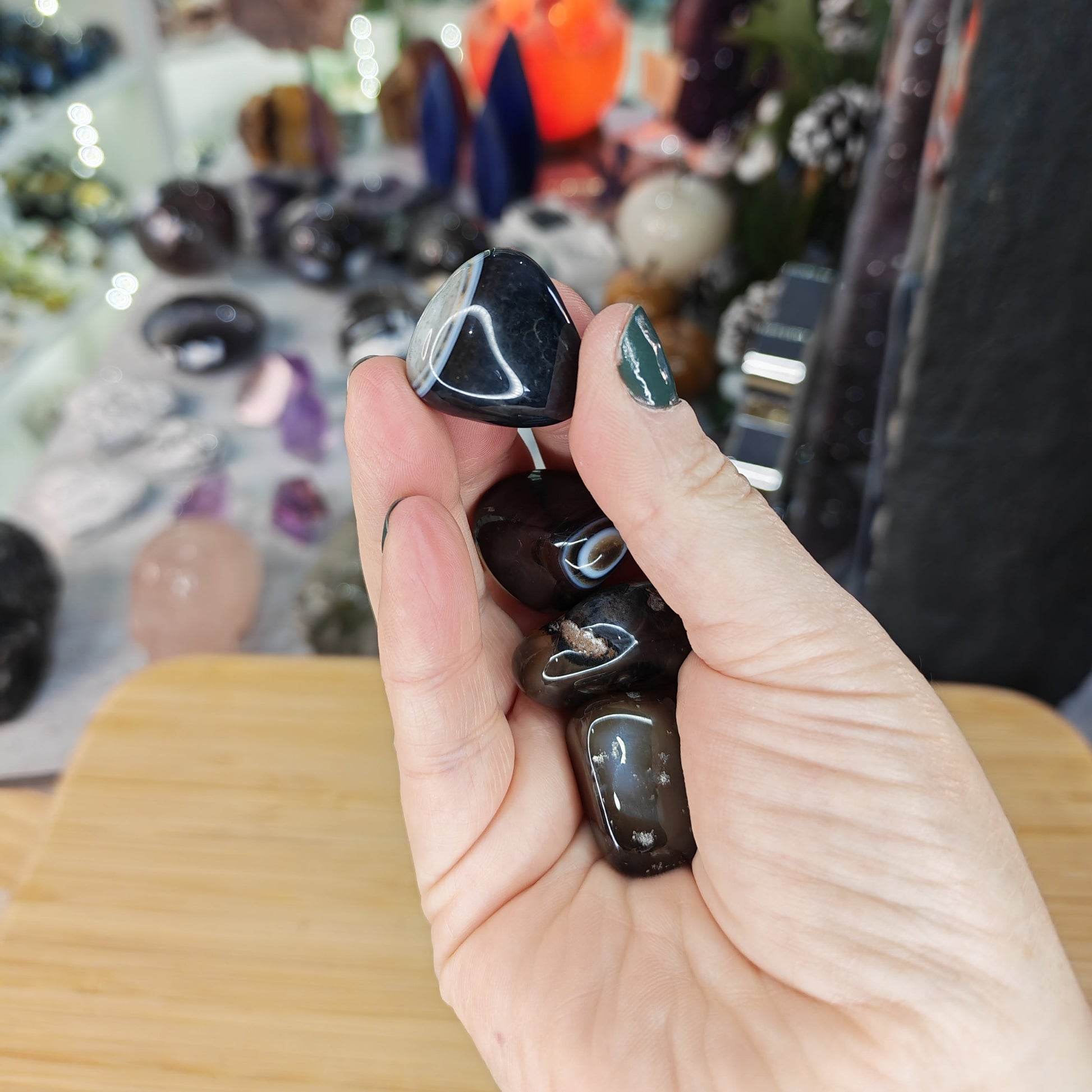 Black Onyx Tumblestones