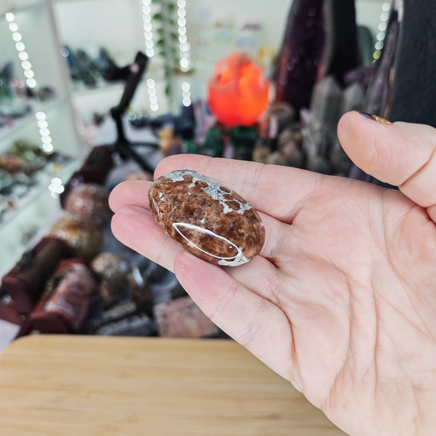 Garnet Limestone Palmstone