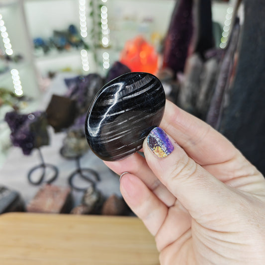 Hypersthene flatstone