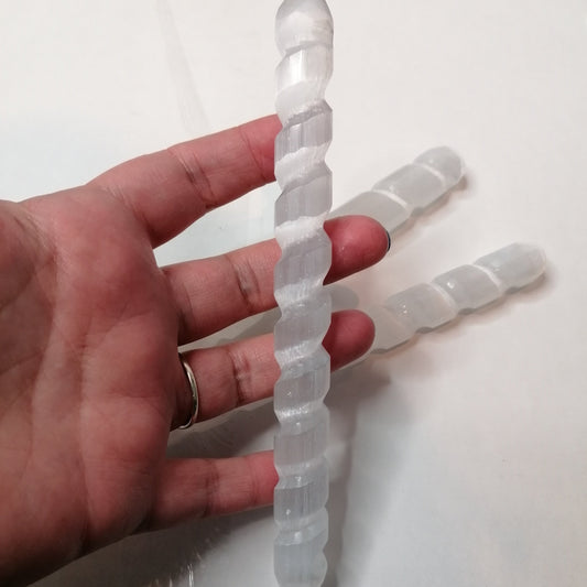 white selenite wand with round end