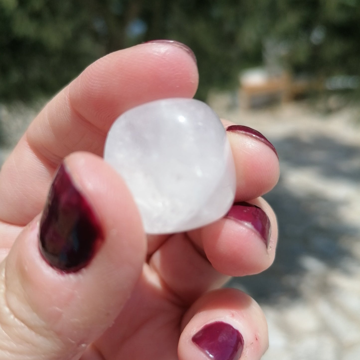 white snow quartz tumble