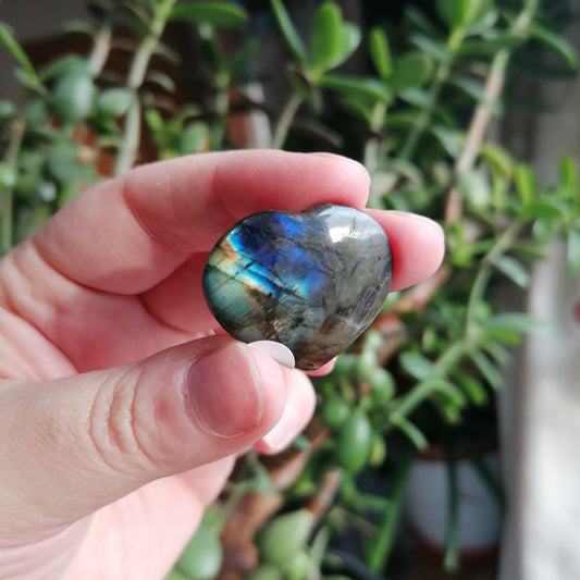 Labradorite Mini Heart with dark blue and yellow flash