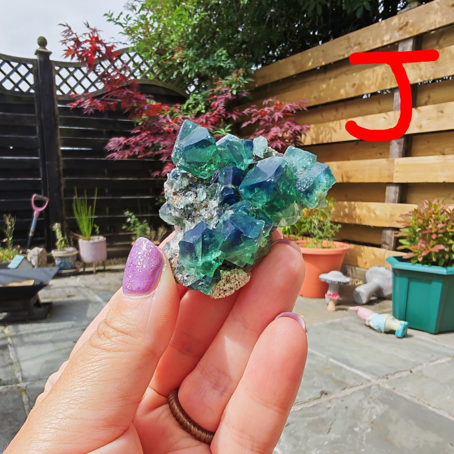 Green UK Fluorite that turns blue in UV daylight
