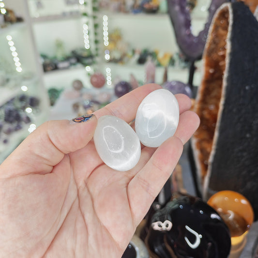 Selenite Eggs