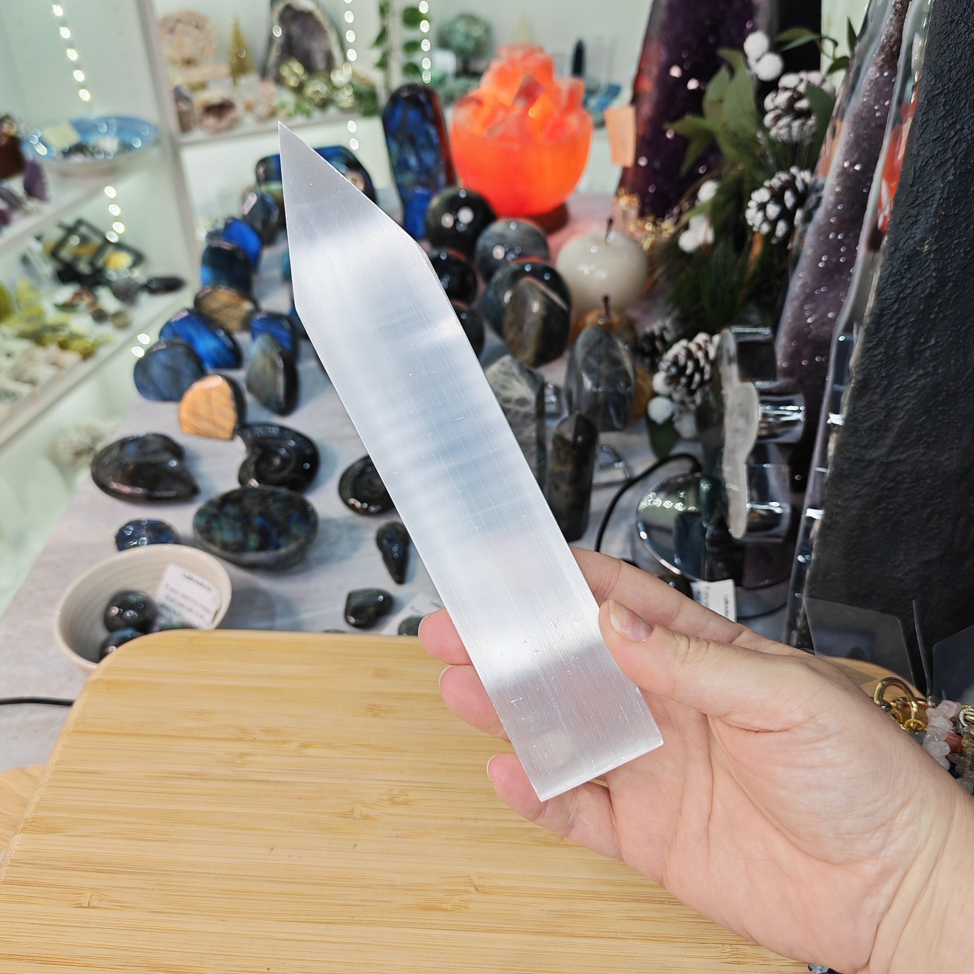 Selenite Pointed End Charging Plate