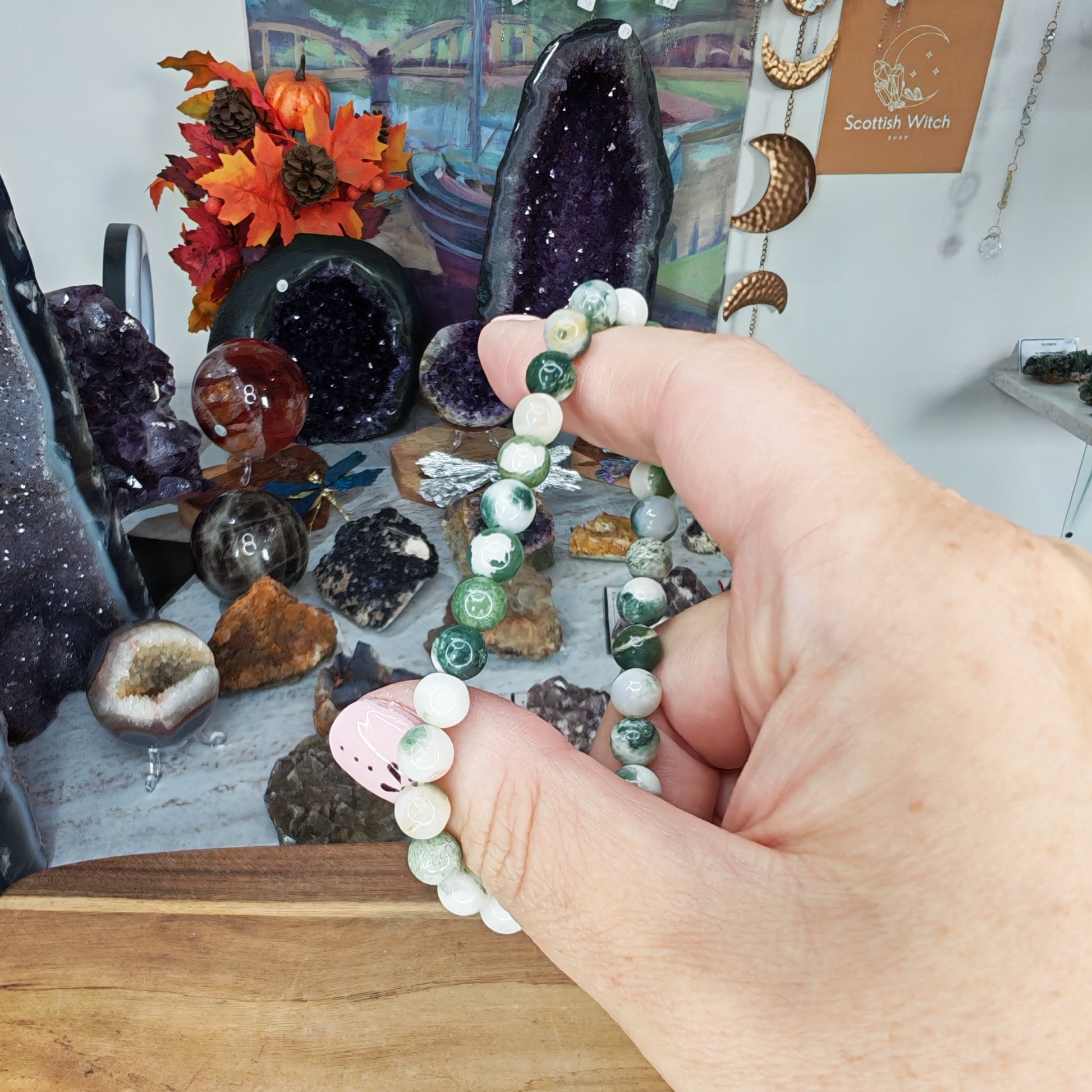 Green and White Tree Agate Beaded Bracelet