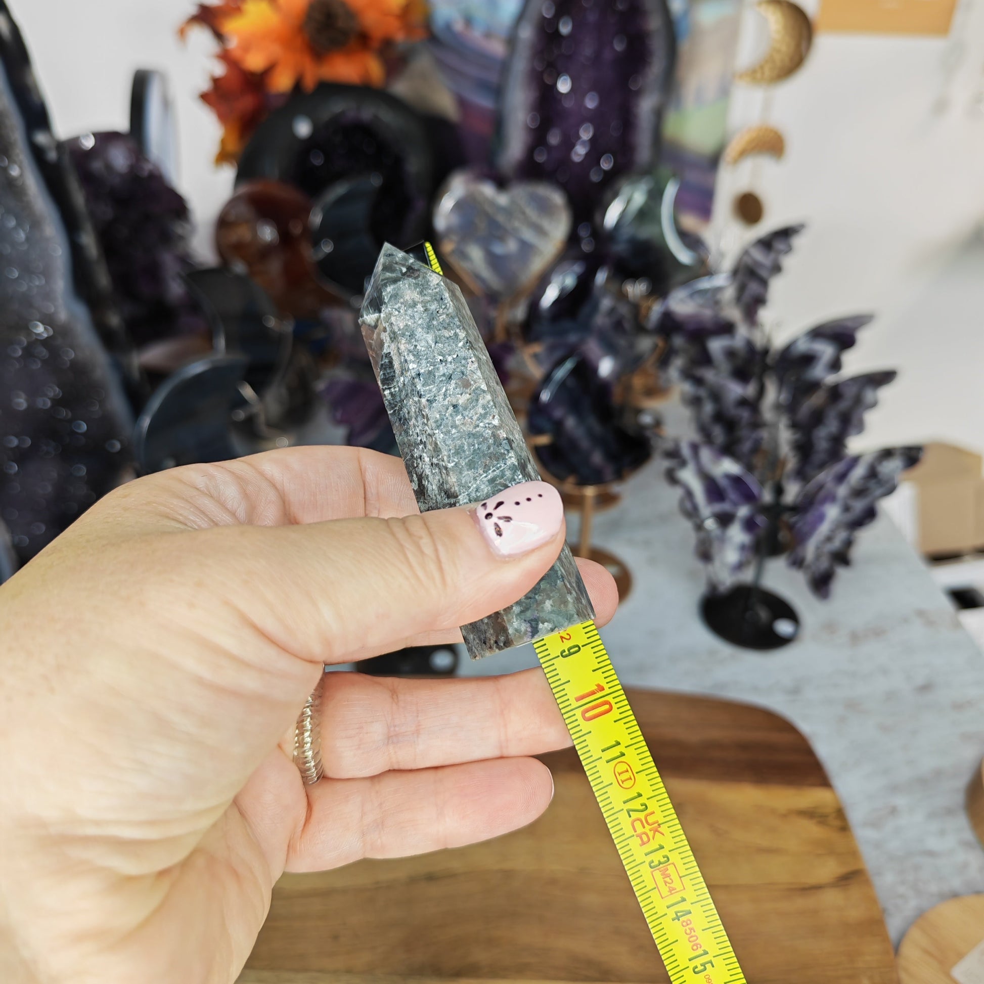 Grey Yooperlite Tower 90mm with Orange UV Reaction