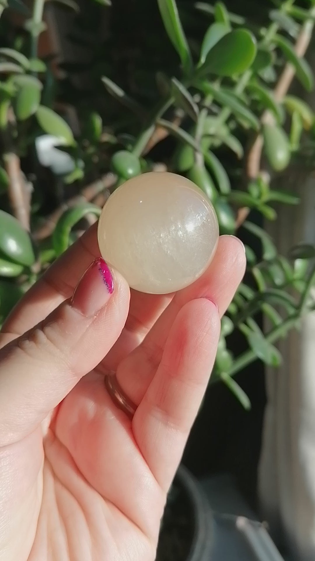 optical honey calcite sphere