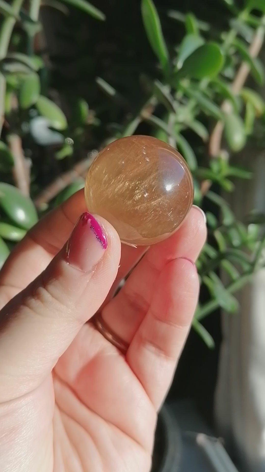 optical honey calcite sphere