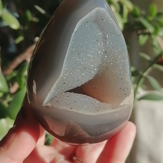 large agate egg