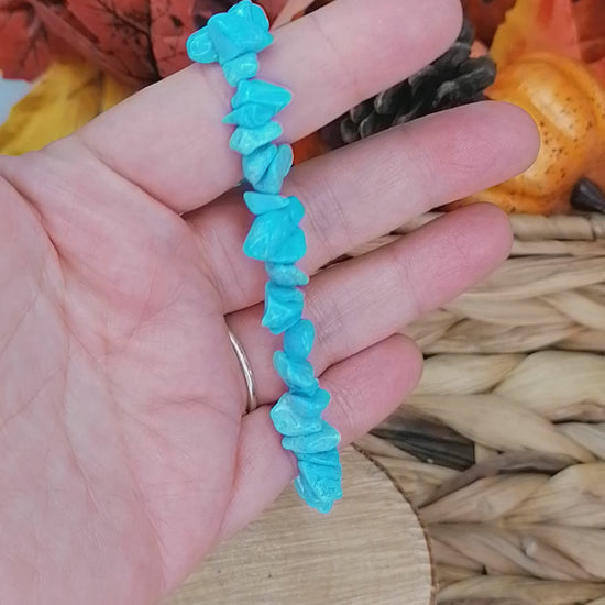 Blue Howlite Crystal Chip Bracelet