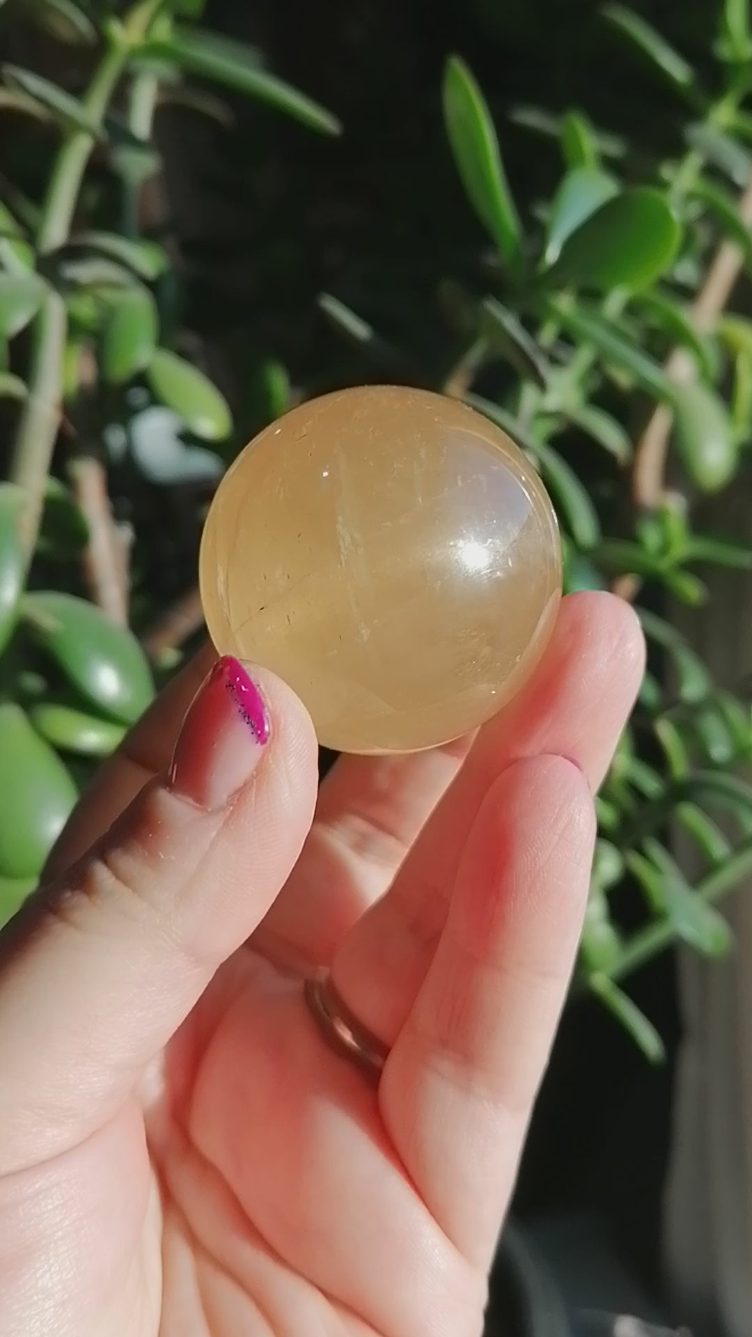 optical honey calcite sphere