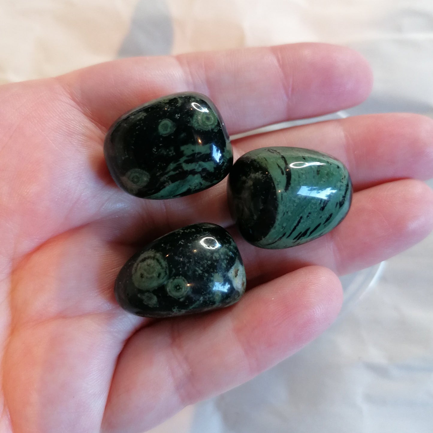 green and black kambaba jasper tumblestone