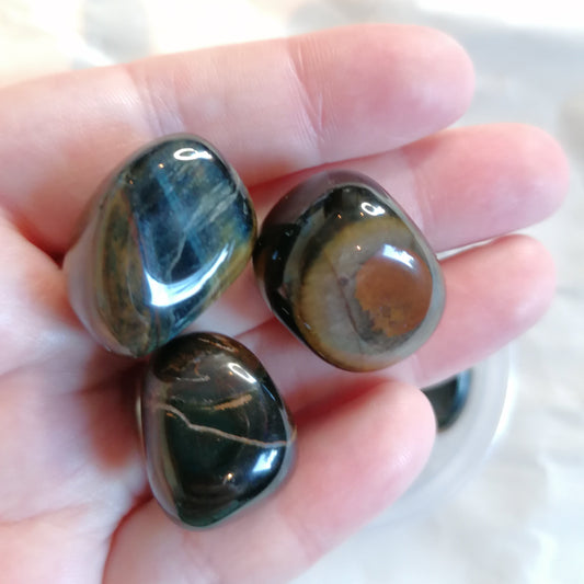 blue and gold tigers eye crystal tumblestone